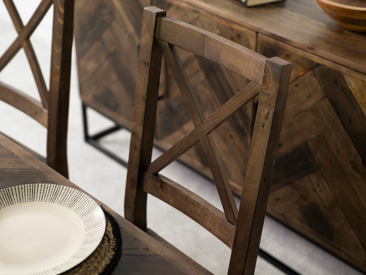 Chaises de salle à manger Tulsa à dossier croisé foncé (lot de 2)