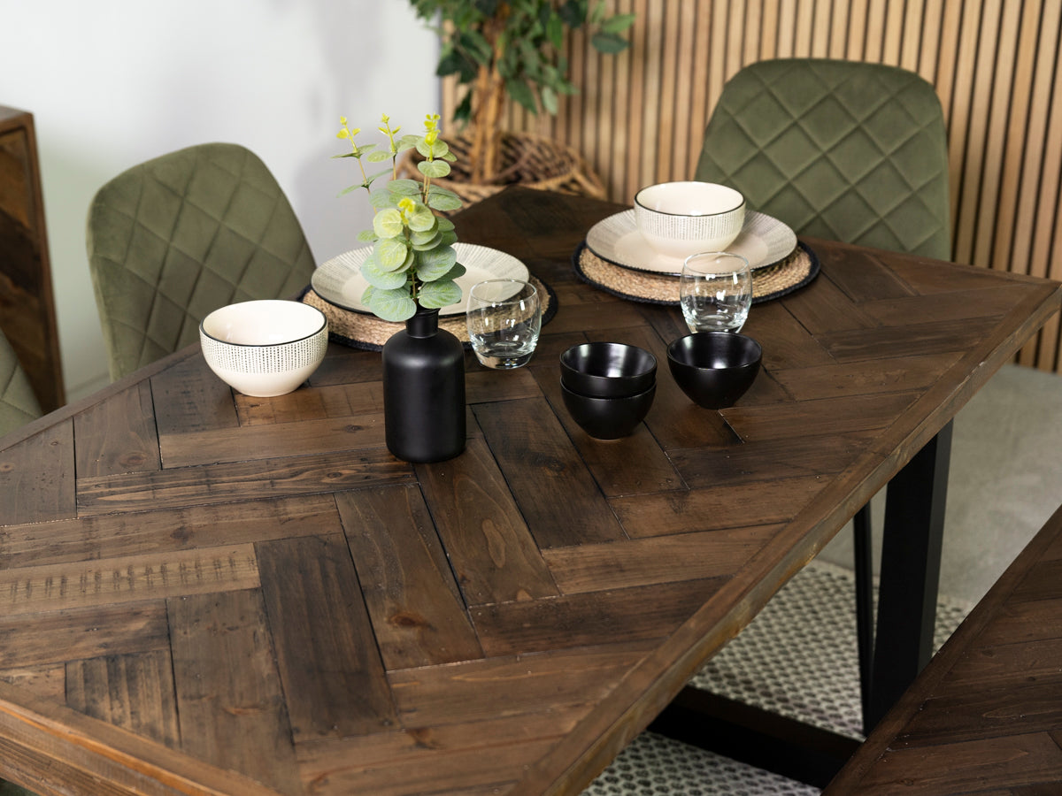 Table de salle à manger fixe Tulsa Dark 135 cm et chaise de salle à manger Dallas marron