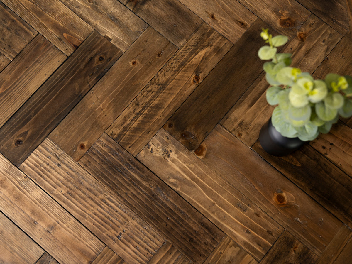 Table de salle à manger extensible Tulsa Dark (180 cm - 240 cm) et chaise de salle à manger Dallas Brown