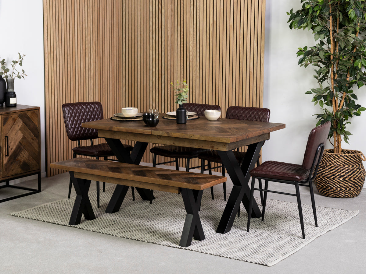 Table de salle à manger extensible Tulsa à pieds croisés foncés (140 cm - 180 cm) et chaises de salle à manger Houston marron