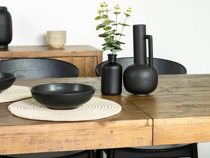 Table de salle à manger extensible Brooklyn à pieds croisés (140 cm - 180 cm) et chaises de salle à manger grises Dallas