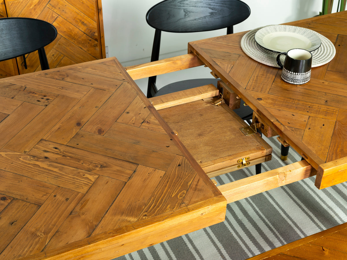 Table de salle à manger extensible Mode 180-240 cm et chaises de salle à manger Dallas couleur fauve