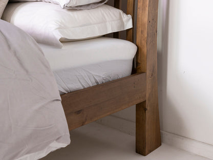 Cadre de lit hawaïen