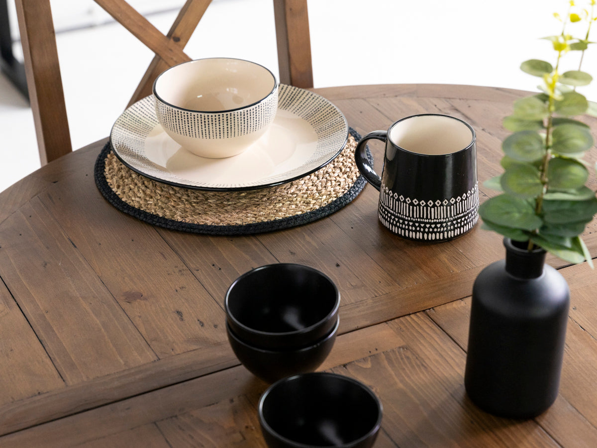 Table de salle à manger ronde extensible Brooklyn et chaises de salle à manger Dallas couleur beige