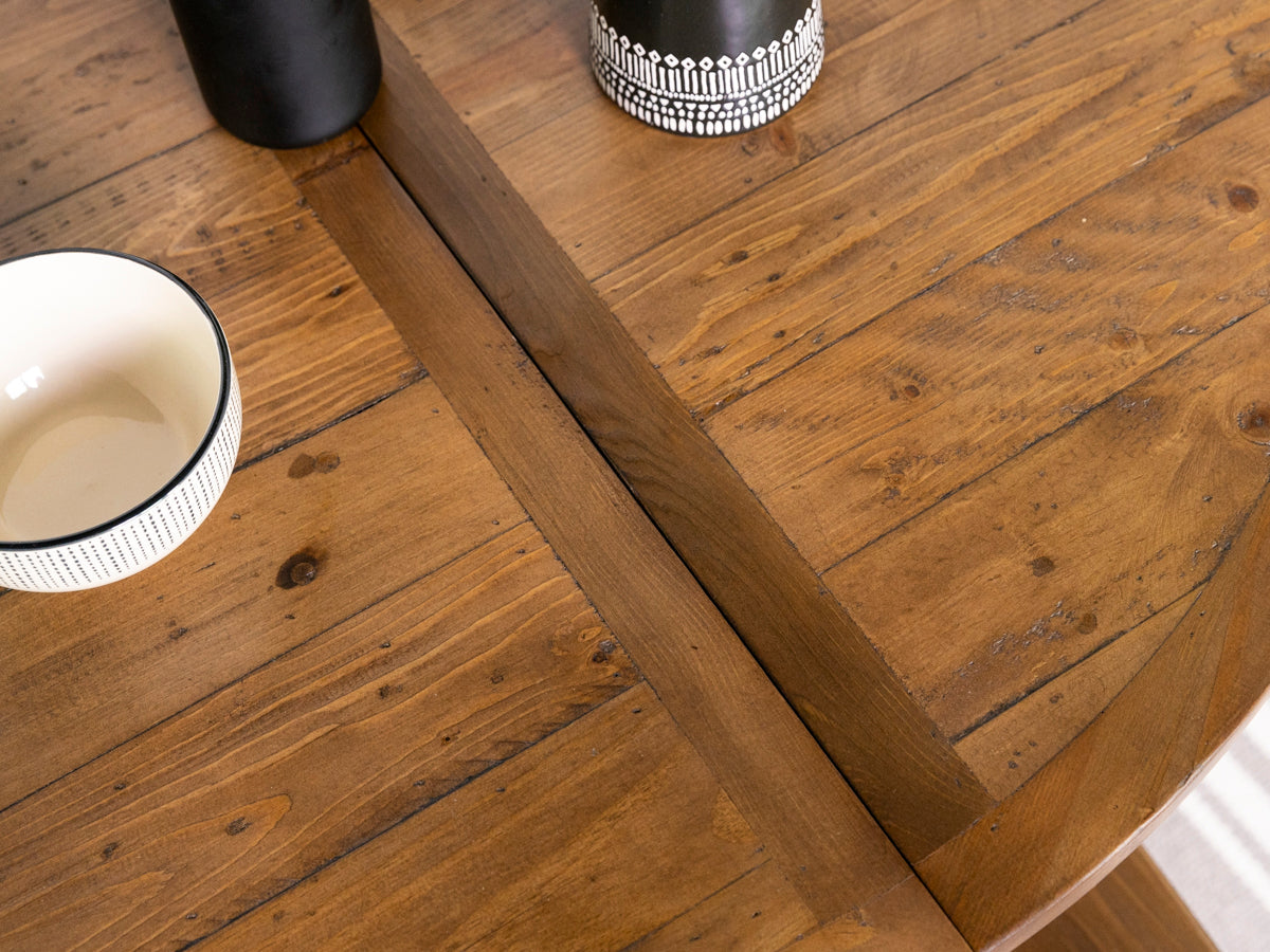 Table de salle à manger ronde extensible Brooklyn et chaises de salle à manger Dallas couleur beige