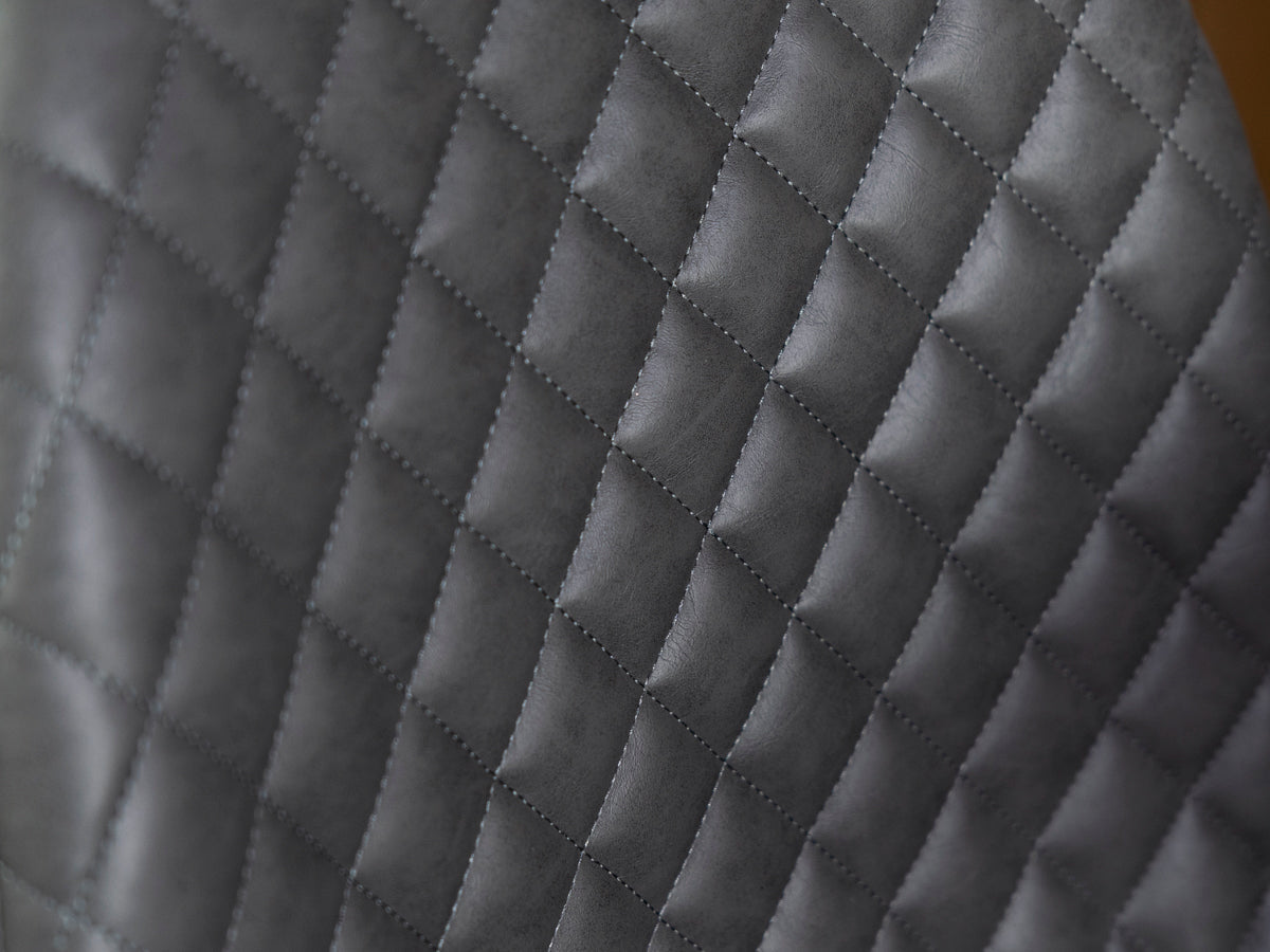 Table de salle à manger extensible Provence (140-180 cm) et chaise de salle à manger Dallas grise