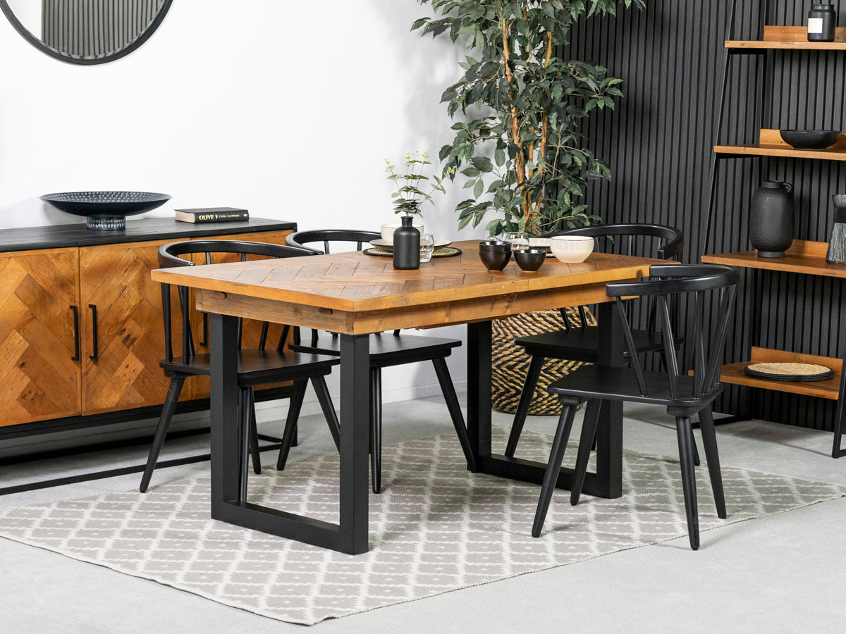 Table de salle à manger extensible Tulsa (140 cm - 180 cm) et chaises de salle à manger Bogart