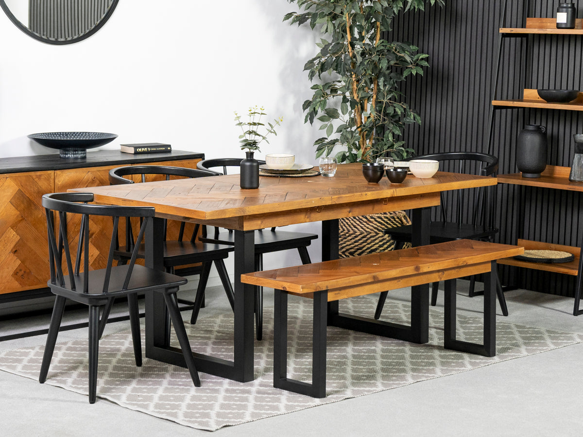 Table de salle à manger extensible Tulsa (140 cm - 180 cm) et chaises de salle à manger Bogart