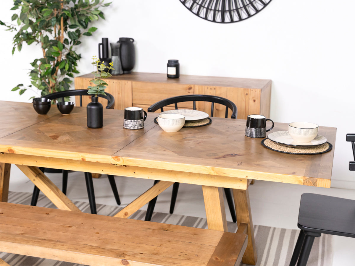 Table de salle à manger extensible Como (140 cm - 180 cm) et chaises de salle à manger grises Grainger