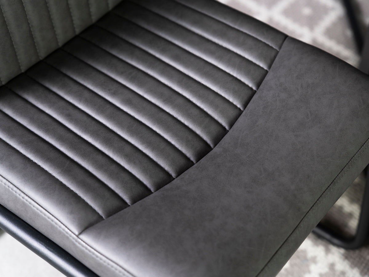 Table de salle à manger extensible Como (140 cm - 180 cm) et chaises de salle à manger gris anthracite