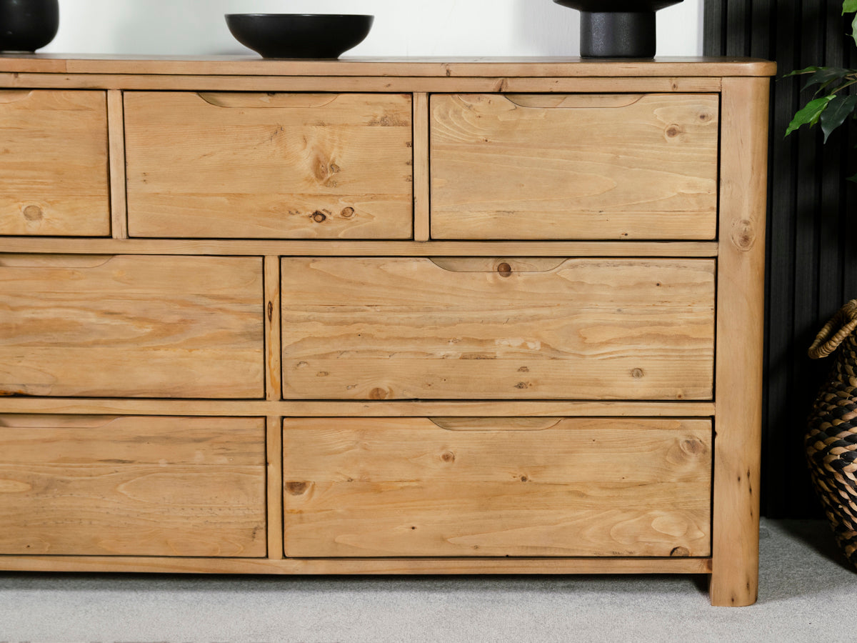 Commode large Exeter à 7 tiroirs