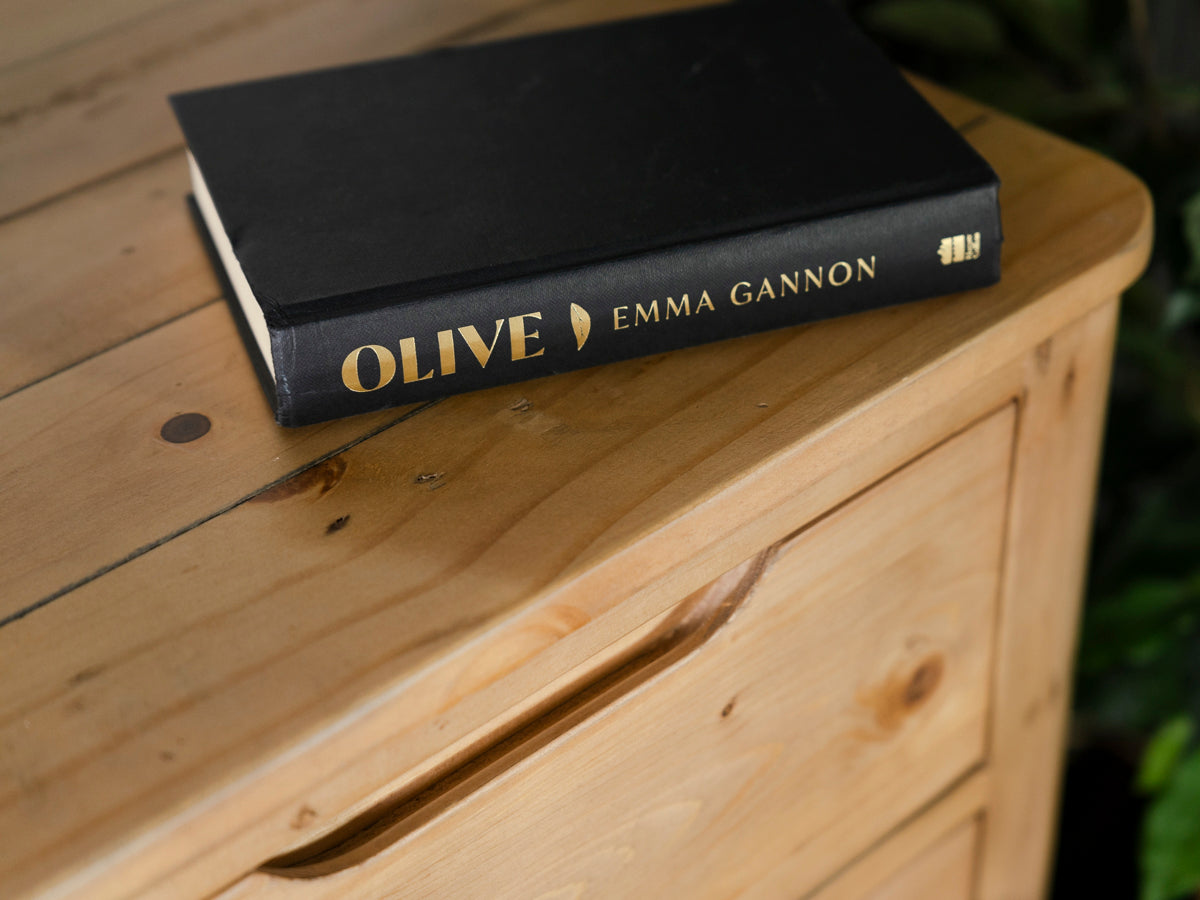 Commode haute Exeter à 5 tiroirs