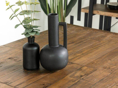 Table de salle à manger extensible Brooklyn à pieds croisés (140 cm - 180 cm) et chaises de salle à manger Bogart