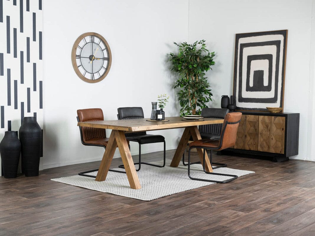 Table de salle à manger pyramidale à plateau fixe