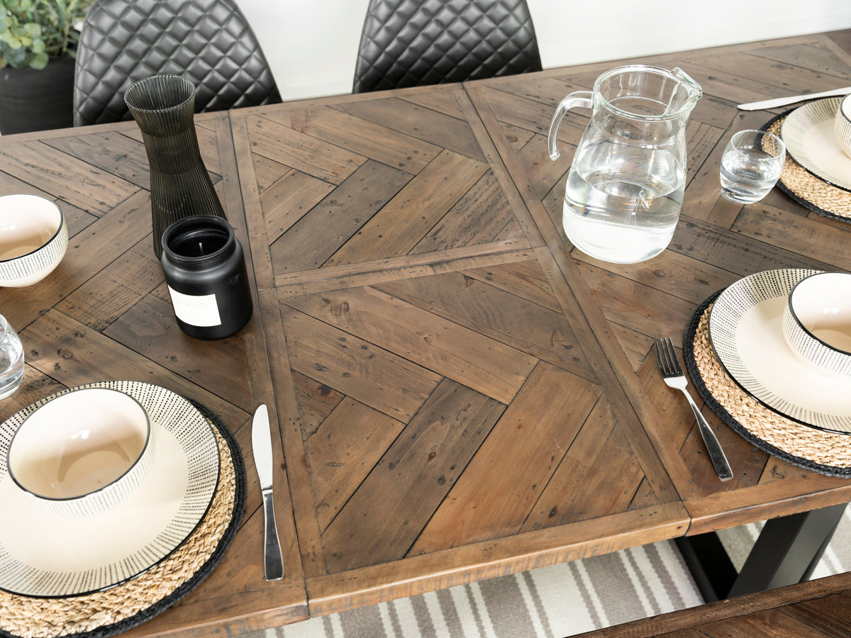 Table de salle à manger extensible Tulsa Dark (140 cm - 180 cm) et banc en bois foncé Tulsa