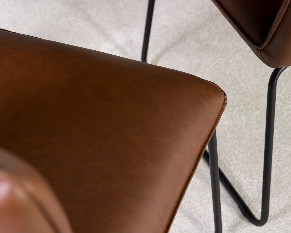 Table de salle à manger extensible Como (140 cm - 180 cm) et chaises de salle à manger marron Grainger