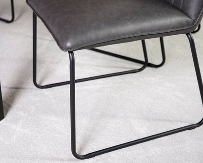 Table de salle à manger extensible Tulsa Dark (180 cm - 240 cm) et chaise de salle à manger Grainger grise