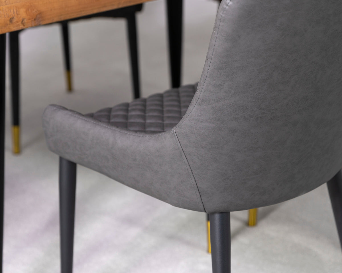 Table de salle à manger extensible Tulsa Dark (140 cm - 180 cm) et chaises de salle à manger Sarah grises