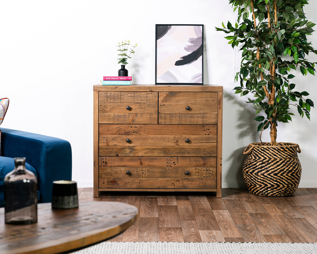 Montréal 2 Plus de 2 Poitrines