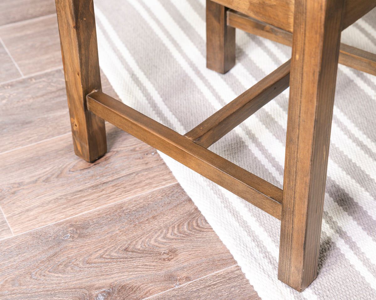 Table de salle à manger Brooklyn 160 cm à plateau fixe et pieds croisés et chaises Brooklyn