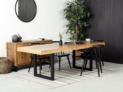 Table de salle à manger extensible Brooklyn Light (180 cm - 240 cm) et chaise de salle à manger noire Bogart