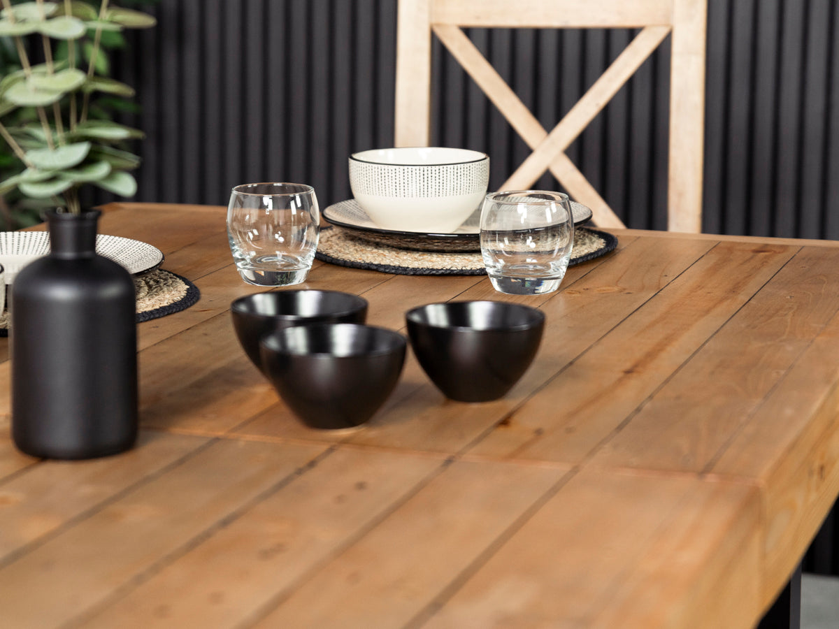 Table de salle à manger extensible Brooklyn Light (180 cm - 240 cm) et chaise de salle à manger marron auburn